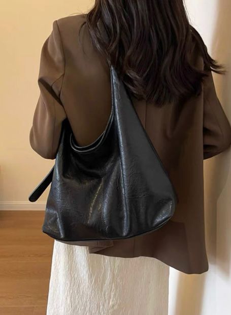 Zar Korean Soft Leather Large-Capacity Commuter Tote Bag Women's Bag 2025 New Large Bag Simple Shoulder Armpit Bag