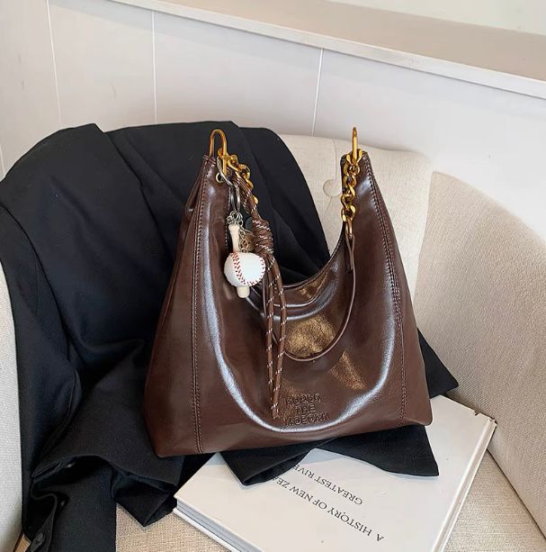 Large-Capacity Commuter Women's Bag 2025 Autumn New Tote Bag Autumn and Winter High-End Niche Retro Crossbody Shoulder Armpit Bag